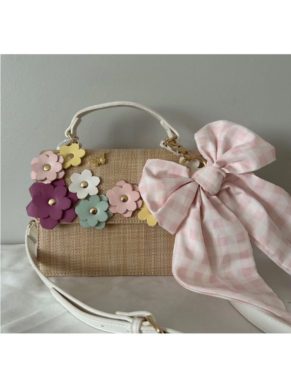 NEW! NWT BETSEY JOHNSON XOMYLO2 Wicker Floral Butterfly Satchel Bag Beige Multi - Picture 5 of 11